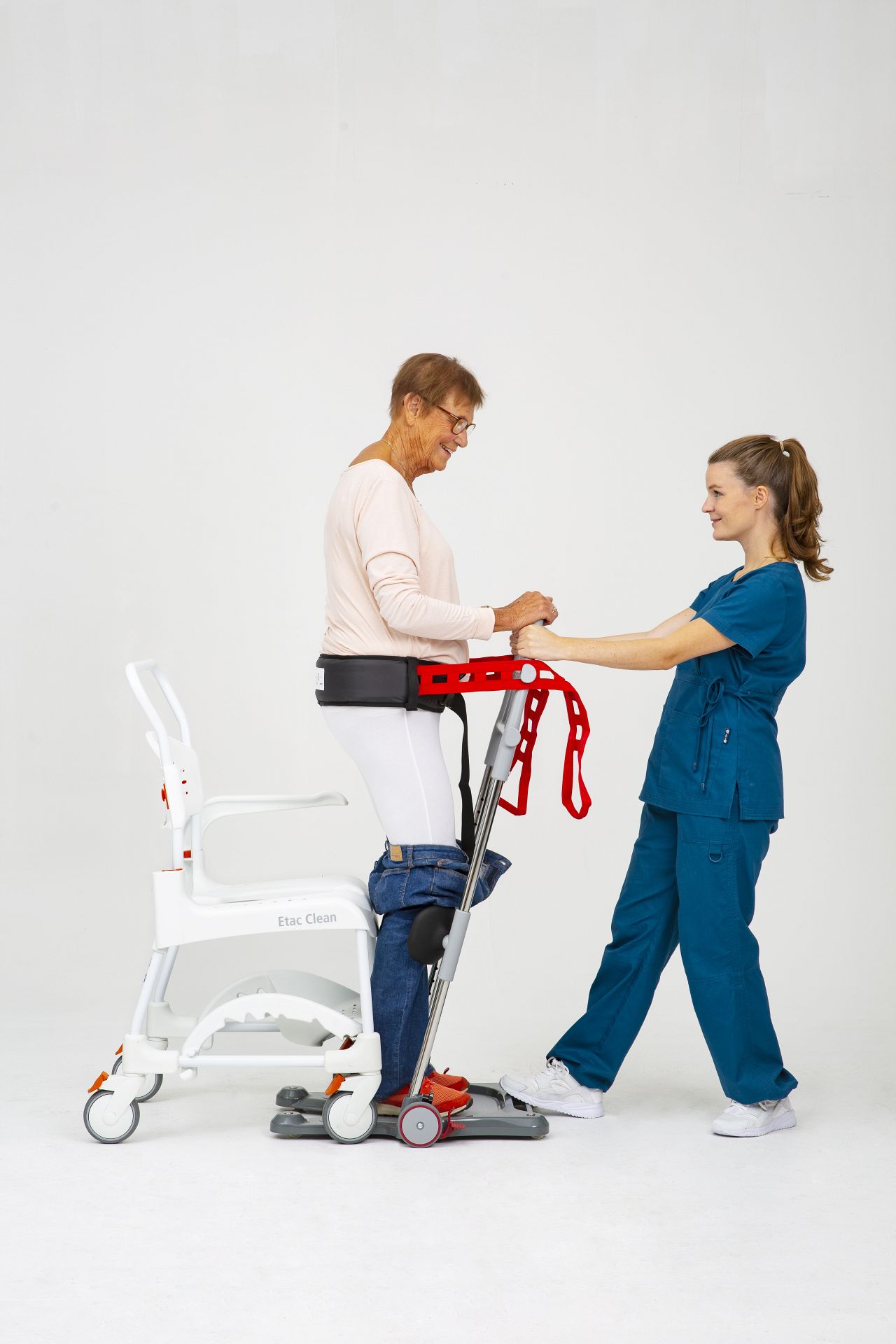 Pripomoček za dvig in premik pacienta MOOLIFT RAISER PRO