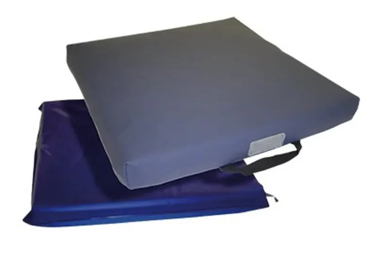 Sedežna blazina iz pene in tekočega gela